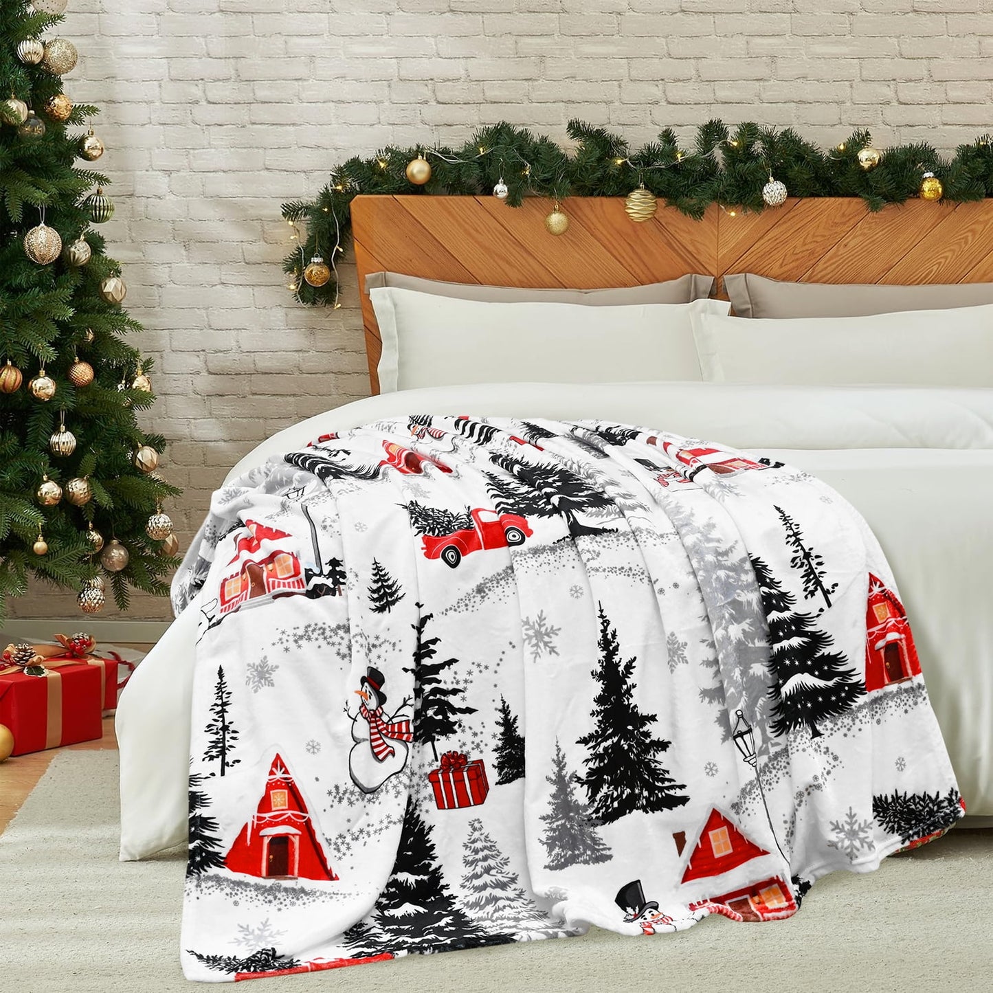 BLEUM CADE Christmas Decorations Throw Blanket, Christmas Tree and Snowman Blankets, Super Soft & Cozy Flannel Blanket for Couch Bed (50" x 60" )