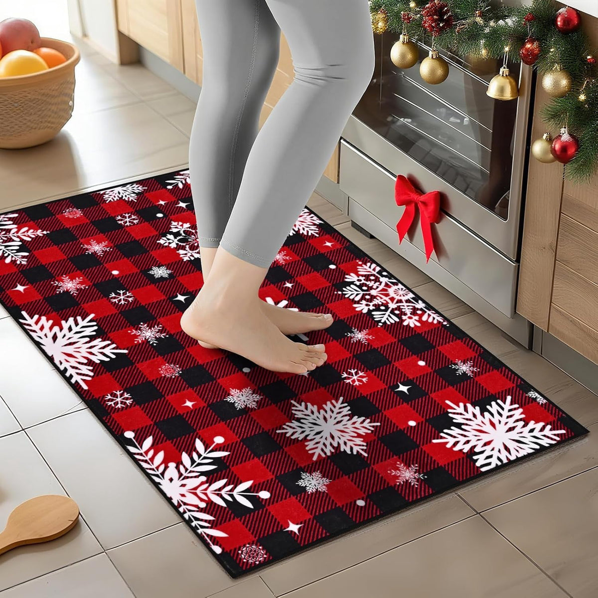 Bleum Cade Christmas Snowflake Area Rugs 2x3 Entryway Rug, Red Buffalo Plaid Non Slip Washable Door Mat,Outdoor Indoor Welcome Mat for Entrance,Christmas Decorations