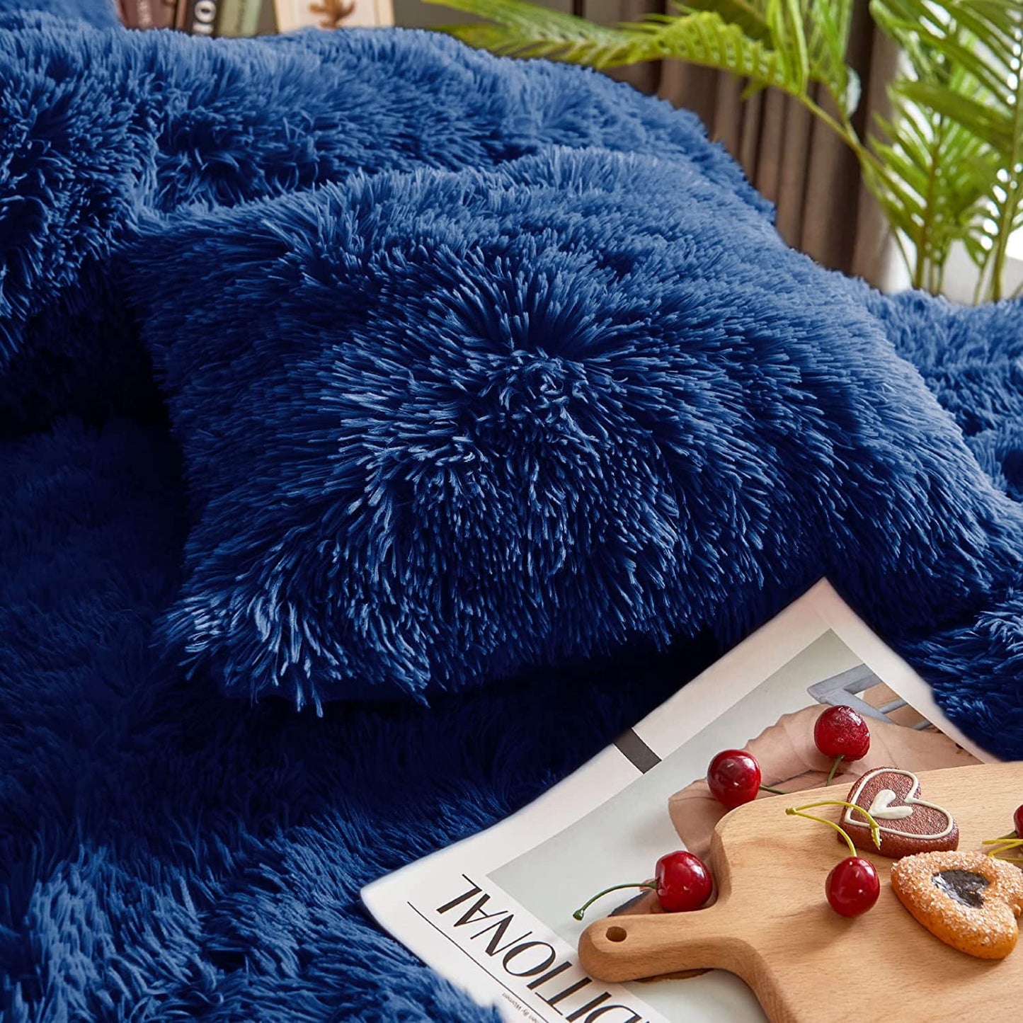BLEUM CADE Luxury Fluffy Fuzzy Twin Bedding Comforter Cover Set,3 Pieces Shaggy Duvet Cover Set,Furry Plush Velvet Comforter Cover with Zip Closure,Twin,Navy Blue