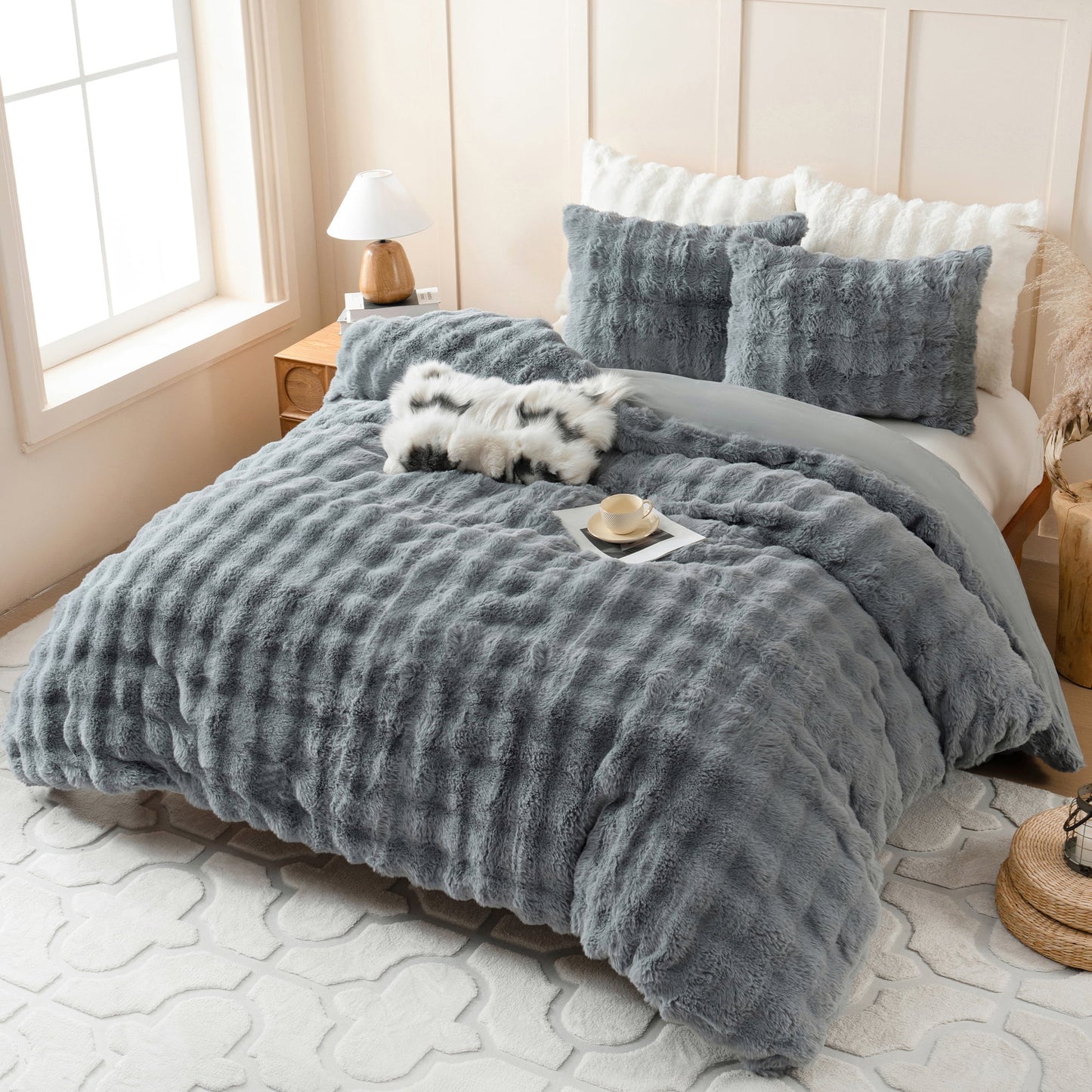 BLEUM CADE Fluffy Comforter Set Queen Size,Faux Fur Luxury Fuzzy Bedding Sets Light Gray,Shaggy Plush Duvet Cover Set with 2 Pillowcases