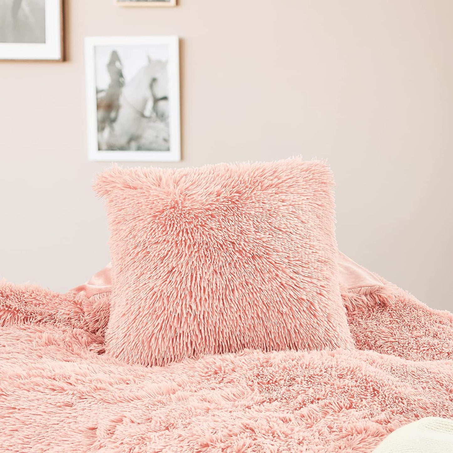 BLEUM CADE Luxury Fluffy Fuzzy Queen Bedding Comforter Set,4 Pieces Shaggy Duvet Cover Set,Furry Plush Velvet Comforter Cover with Zip Closure,Pink