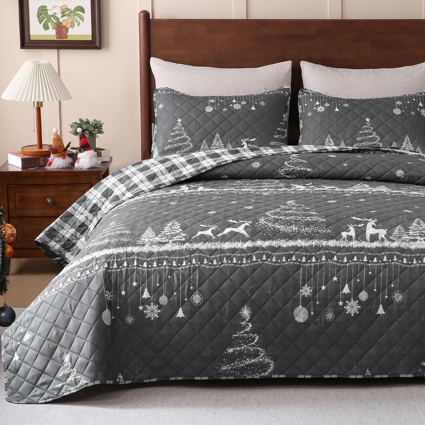 BLEUM CADE Christmas Quilt Set King Size, 3 Pieces Christmas Trees Reversible Quilt Bedding Set,Snowflakes Soft Lightweight Bedspread Coverlet Set (1 Quilt, 2 Pillow Shams)