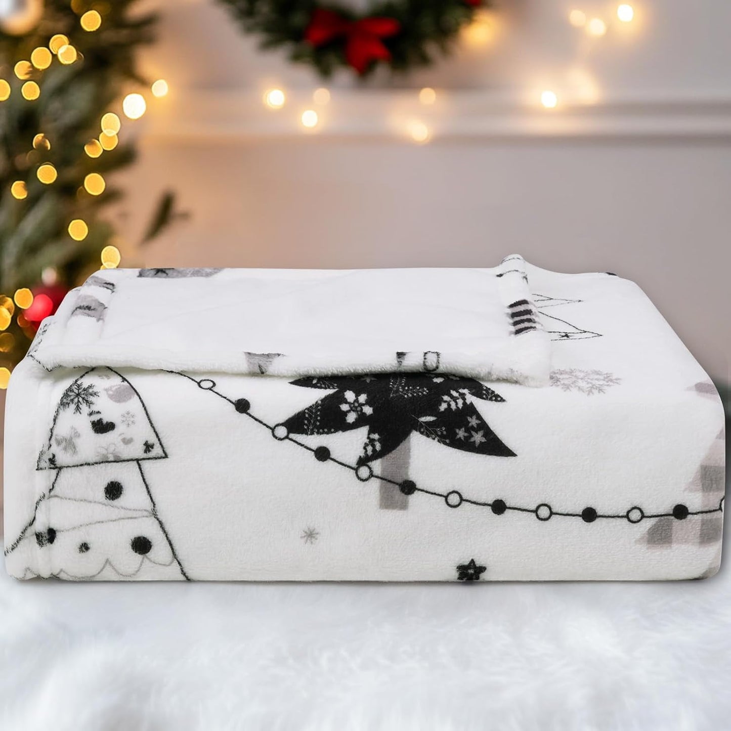 BLEUM CADE Christmas Throw Blanket, Snowflake Xmas Tree Blankets and Throws Soft Flannel Blankets for Couch Sofa, 50 x 60 Inches, Gray
